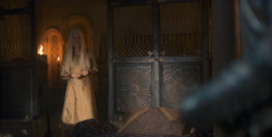 extant_HouseOfTheDragon_1x04-KingOfTheNarrowSea_3503