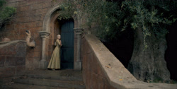 extant_HouseOfTheDragon_1x04-KingOfTheNarrowSea_3537