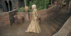 extant_HouseOfTheDragon_1x04-KingOfTheNarrowSea_3546
