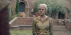 extant_HouseOfTheDragon_1x04-KingOfTheNarrowSea_3621
