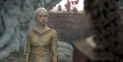 extant_HouseOfTheDragon_1x04-KingOfTheNarrowSea_3692