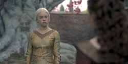extant_HouseOfTheDragon_1x04-KingOfTheNarrowSea_3694
