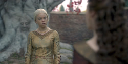 extant_HouseOfTheDragon_1x04-KingOfTheNarrowSea_3698