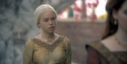 extant_HouseOfTheDragon_1x04-KingOfTheNarrowSea_3772