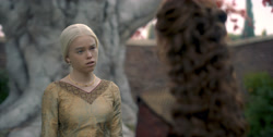 extant_HouseOfTheDragon_1x04-KingOfTheNarrowSea_3815