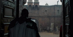 extant_HouseOfTheDragon_1x04-KingOfTheNarrowSea_3880