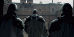extant_HouseOfTheDragon_1x04-KingOfTheNarrowSea_3882