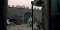 extant_HouseOfTheDragon_1x04-KingOfTheNarrowSea_3889