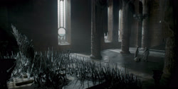extant_HouseOfTheDragon_1x04-KingOfTheNarrowSea_3926