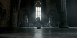 extant_HouseOfTheDragon_1x04-KingOfTheNarrowSea_3935