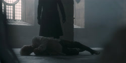extant_HouseOfTheDragon_1x04-KingOfTheNarrowSea_3995