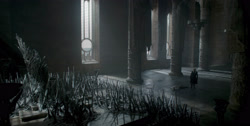 extant_HouseOfTheDragon_1x04-KingOfTheNarrowSea_4004