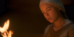 extant_HouseOfTheDragon_1x04-KingOfTheNarrowSea_4421