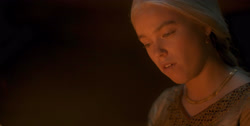 extant_HouseOfTheDragon_1x04-KingOfTheNarrowSea_4426