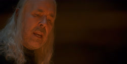 extant_HouseOfTheDragon_1x04-KingOfTheNarrowSea_4436
