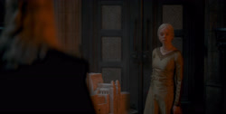 extant_HouseOfTheDragon_1x04-KingOfTheNarrowSea_4580