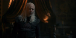 extant_HouseOfTheDragon_1x04-KingOfTheNarrowSea_4581