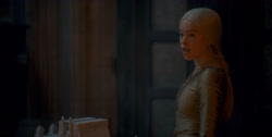 extant_HouseOfTheDragon_1x04-KingOfTheNarrowSea_4597