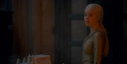 extant_HouseOfTheDragon_1x04-KingOfTheNarrowSea_4598