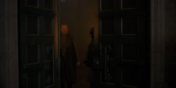 extant_HouseOfTheDragon_1x04-KingOfTheNarrowSea_4653