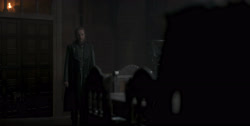 extant_HouseOfTheDragon_1x04-KingOfTheNarrowSea_4736