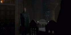 extant_HouseOfTheDragon_1x04-KingOfTheNarrowSea_4747