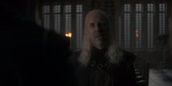 extant_HouseOfTheDragon_1x04-KingOfTheNarrowSea_4882