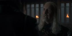 extant_HouseOfTheDragon_1x04-KingOfTheNarrowSea_4903