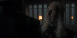 extant_HouseOfTheDragon_1x04-KingOfTheNarrowSea_4908