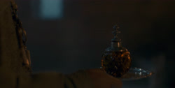 extant_HouseOfTheDragon_1x04-KingOfTheNarrowSea_4933