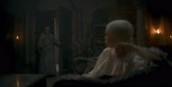 extant_HouseOfTheDragon_1x04-KingOfTheNarrowSea_4954