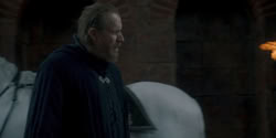 extant_HouseOfTheDragon_1x05-WeLightTheWay_0437
