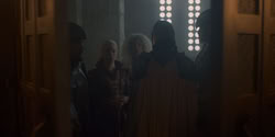 extant_HouseOfTheDragon_1x05-WeLightTheWay_0932