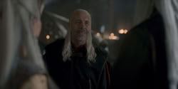 extant_HouseOfTheDragon_1x05-WeLightTheWay_1170