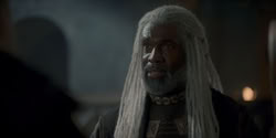 extant_HouseOfTheDragon_1x05-WeLightTheWay_1239