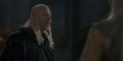 extant_HouseOfTheDragon_1x05-WeLightTheWay_1305