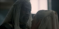 extant_HouseOfTheDragon_1x05-WeLightTheWay_1573