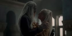 extant_HouseOfTheDragon_1x05-WeLightTheWay_1647
