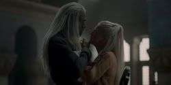 extant_HouseOfTheDragon_1x05-WeLightTheWay_1652