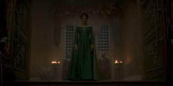 extant_HouseOfTheDragon_1x05-WeLightTheWay_3394