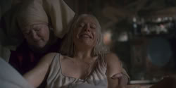 extant_HouseOfTheDragon_1x06-ThePrincessAndTheQueen_0077