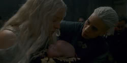 extant_HouseOfTheDragon_1x06-ThePrincessAndTheQueen_0325