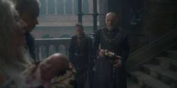 extant_HouseOfTheDragon_1x06-ThePrincessAndTheQueen_0360