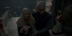 extant_HouseOfTheDragon_1x06-ThePrincessAndTheQueen_0374