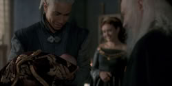 extant_HouseOfTheDragon_1x06-ThePrincessAndTheQueen_0522
