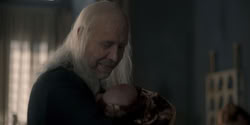 extant_HouseOfTheDragon_1x06-ThePrincessAndTheQueen_0543