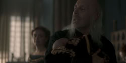 extant_HouseOfTheDragon_1x06-ThePrincessAndTheQueen_0563