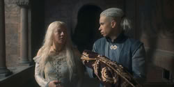 extant_HouseOfTheDragon_1x06-ThePrincessAndTheQueen_0663
