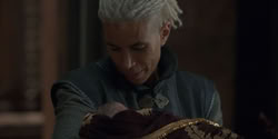 extant_HouseOfTheDragon_1x06-ThePrincessAndTheQueen_0759