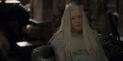 extant_HouseOfTheDragon_1x06-ThePrincessAndTheQueen_0834